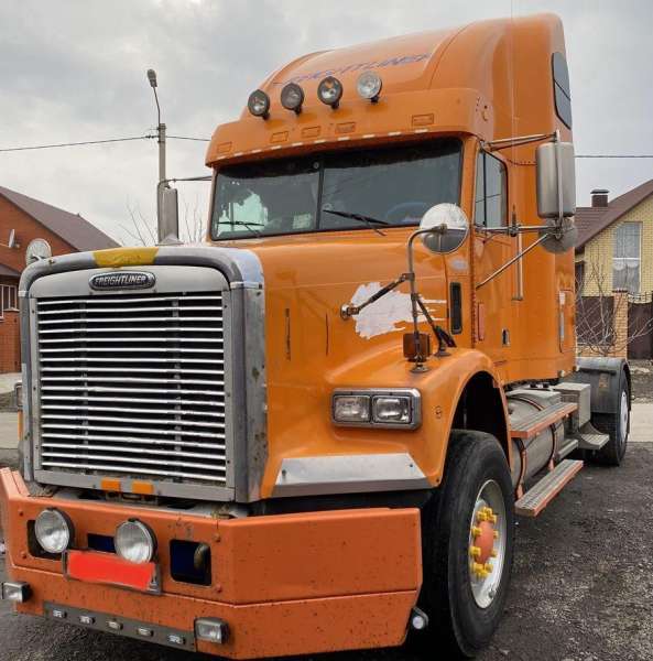 Freightliner FLD120