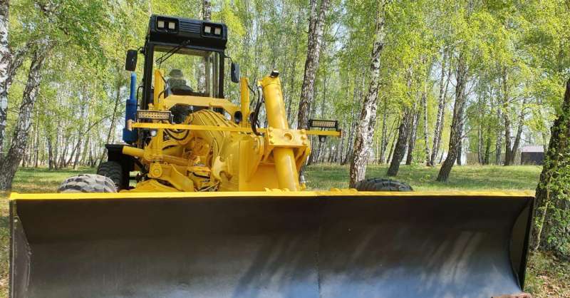 Автогрейдер дз-98