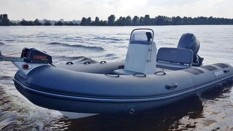 Лодка риб brig Falcon F450S