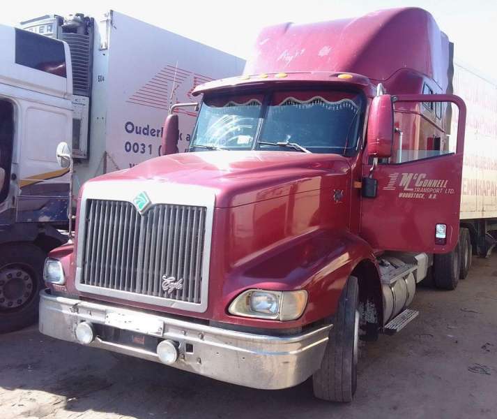 International 9200I eagle