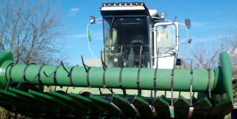 Комбайн кзс-3