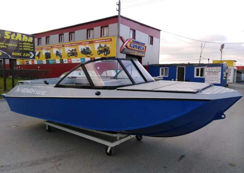 Алюминиевый катер wyatboat неман 500 DC с тентом в