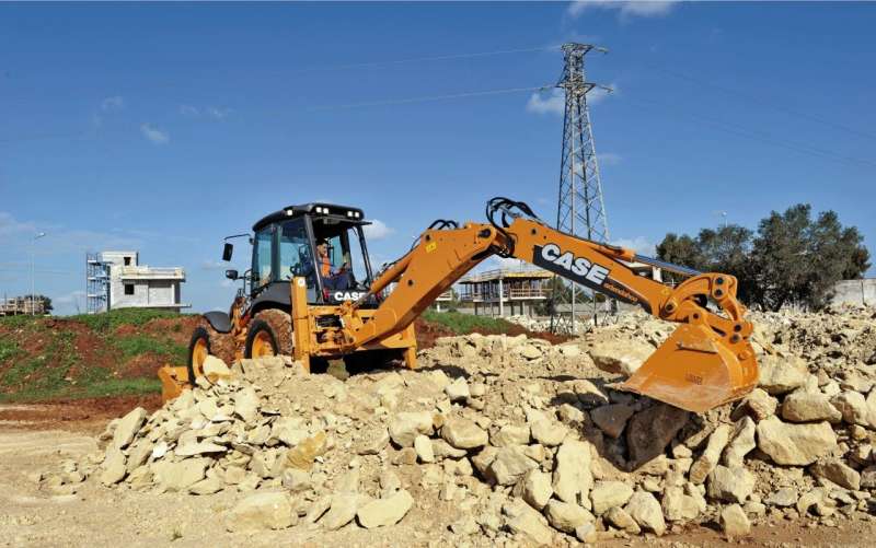 Экскаватор-погрузчик Case 695ST