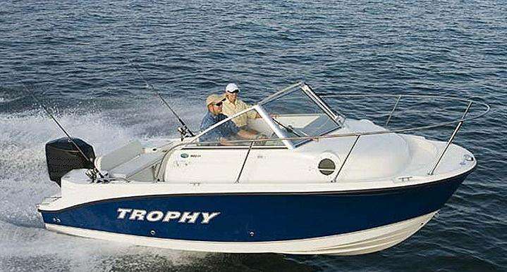 Катер Trophy 1902 WA и снегоход Polaris (август)