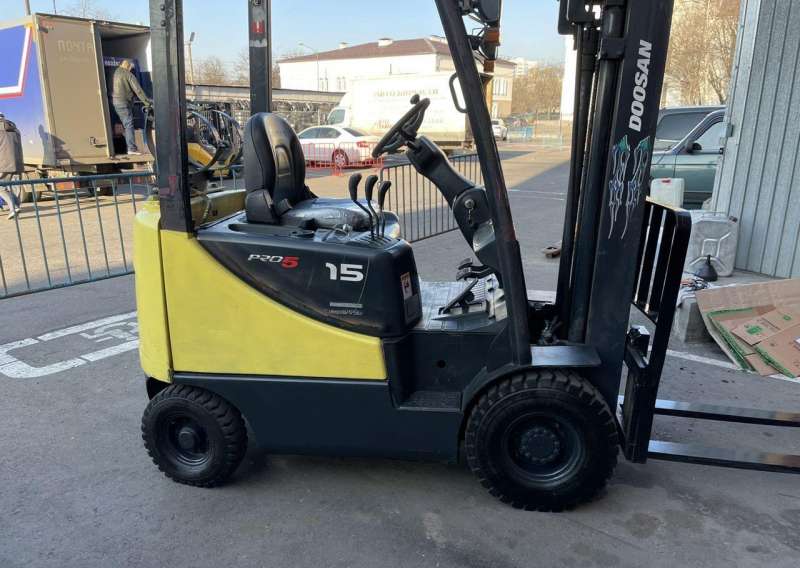 Вилочный погрузчик DOOSAN G15S-5, 2010