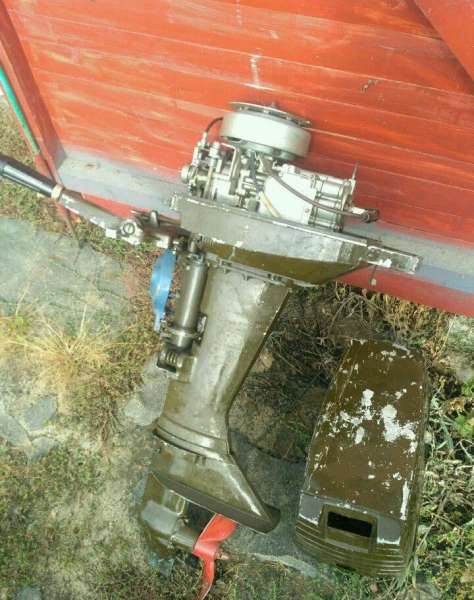 Мотор лодочный Москва 12