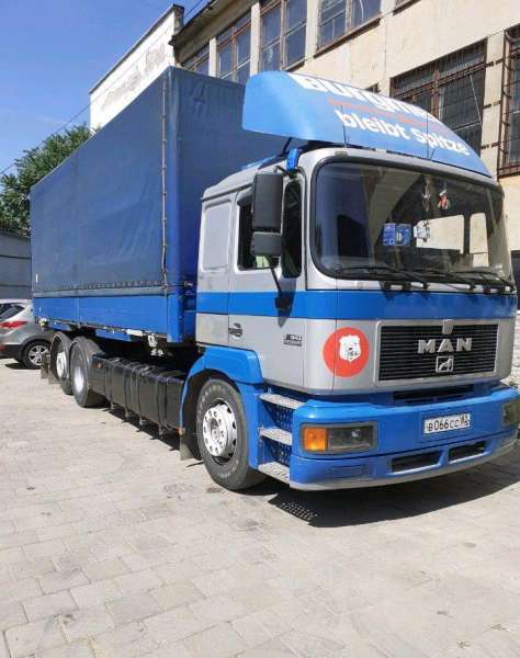 Грузовик с прицепом MAN 26.343