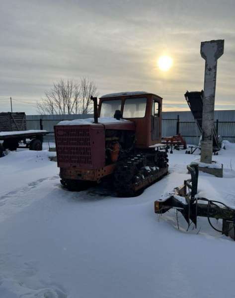 Трактор Т-4 Алтай