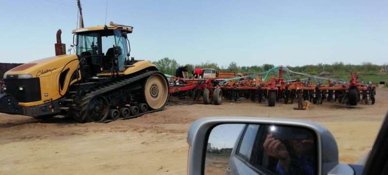 Продается трактор Challenger MT865 2005г.в