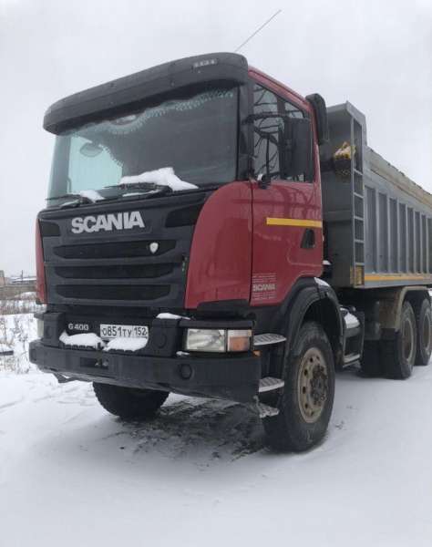 Самосвал Scania 6x6