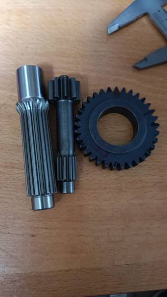 Запчасти для редуктора хода и гидромотора