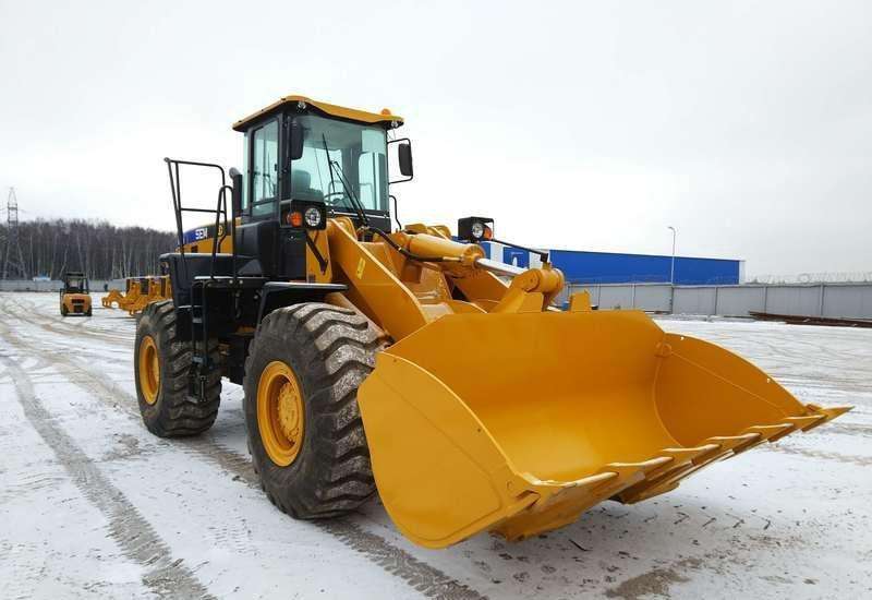 Фронтальные погрузчики сэм. Погрузчики sem 656d. Погрузчик Сэм 656. Sem 655d фронтальный погрузчик. Погрузчик sem 653 d.