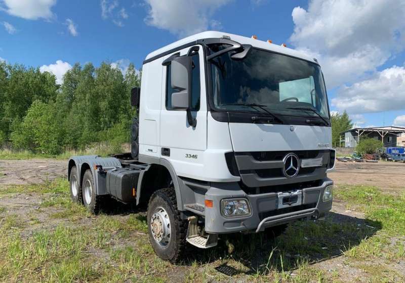 Тягач Mercedes-Benz Actros, 6х6