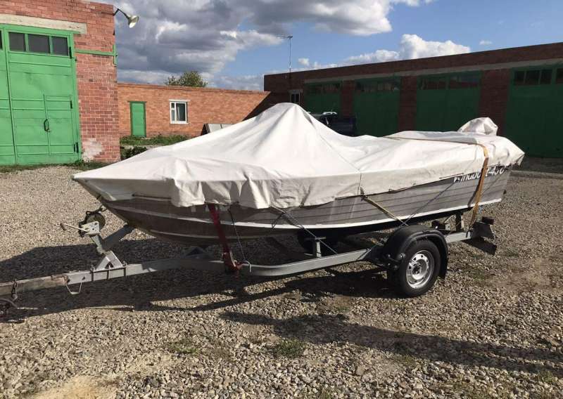 Катер Wintboat 45 с мотором Yamaha 30