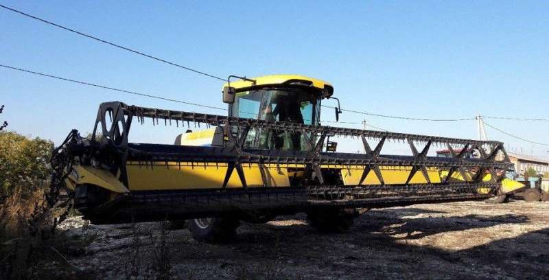 Самоходная косилка NEW holland SR130 (H8040)