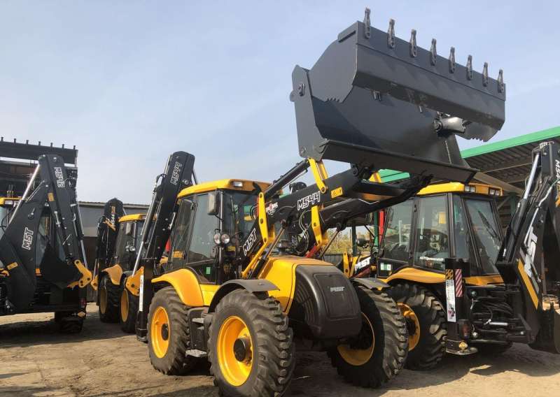 Экскаватор Погрузчик MST 544