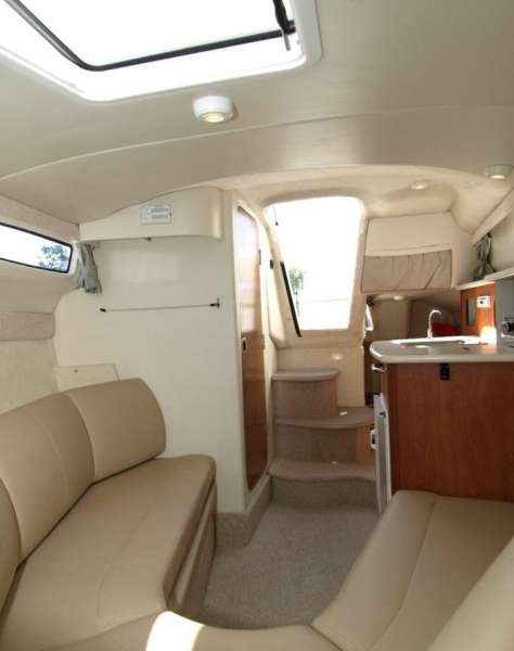 Продаю круизный катер Байлайнер 245