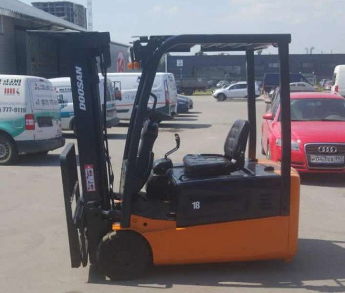 Вилочный погрузчик бу Doosan, 1,8т., 2013г