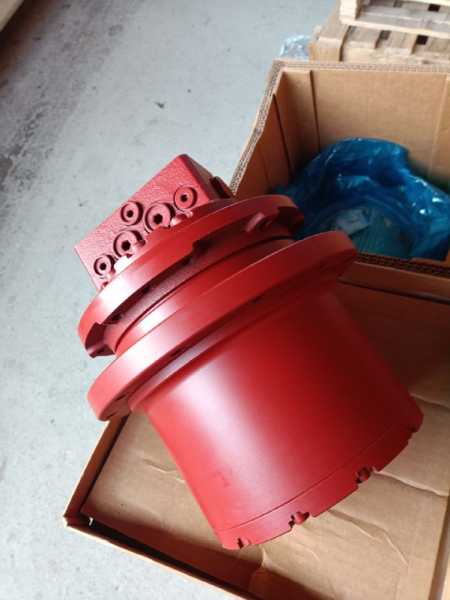 Бортовой редуктор хода Kubota U40