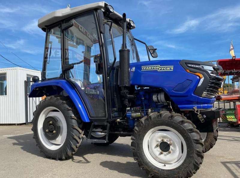 Минитрактор Русич Т-244 с кабиной