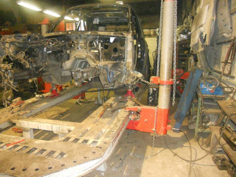 Проф ремонт автомобилей после ДТП, кузовной ремонт