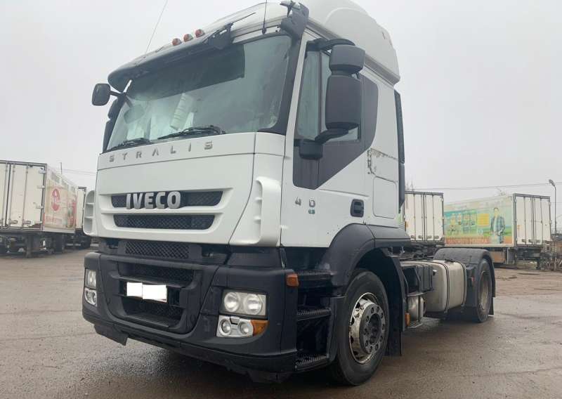 Тягач Ивеко Стралис 2012 г iveco stralis