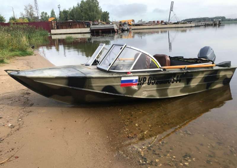 Лодка "Днепр" с мотором Yamaha 25 4т
