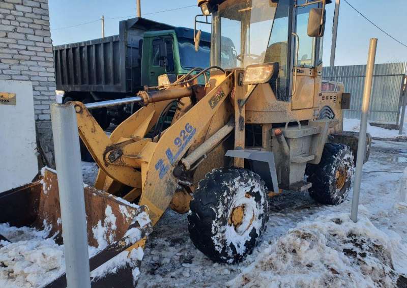 Фронтальнай погрузчик ZL-926