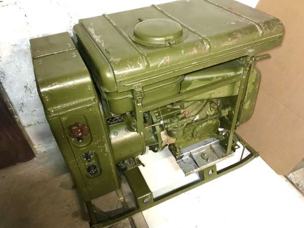 Электростанция бензиновая постоянного тока АБ-4П115