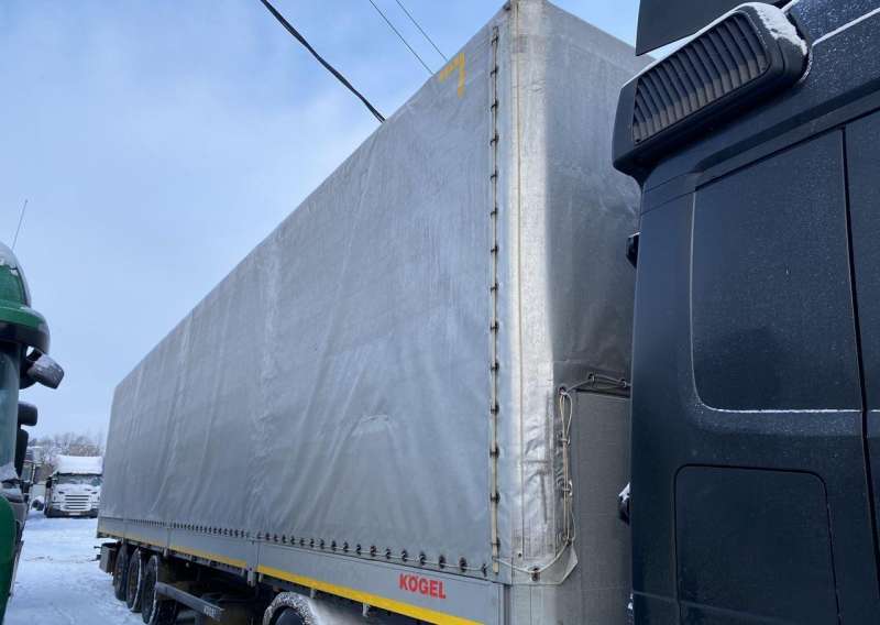 Полуприцеп шторно-бортовой Kogel S24-1, 2017