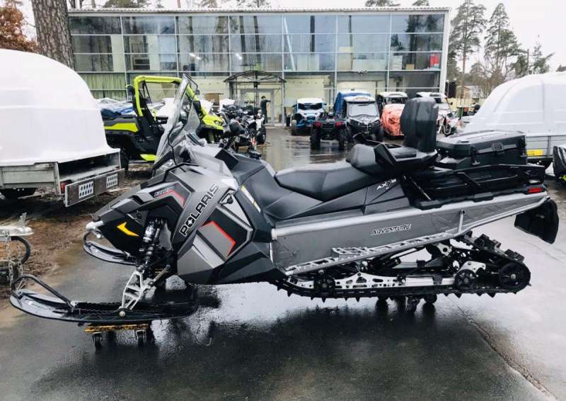 Снегоход titan. Снегоход Поларис 800 Титан адвентуре. Polaris Titan 800. Снегоход Polaris 800 Titan Adventure 155. Снегоход Полярис Титан.