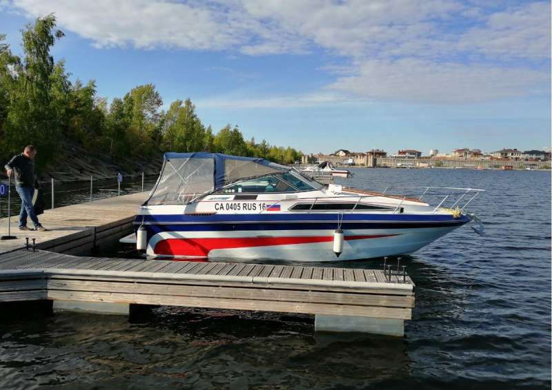 Круизный катер SEA RAY 250 (2 каюты)