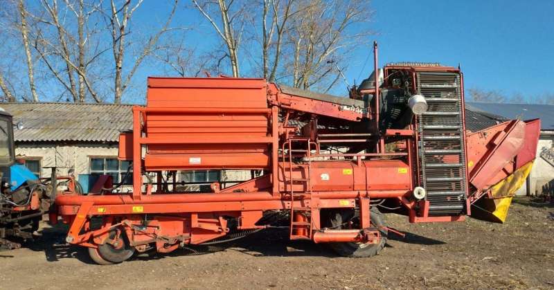 Картофелеуборочный комбайн Grimme DR 1500