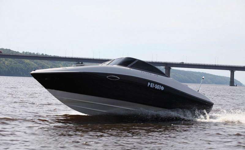 Катер Slider 210