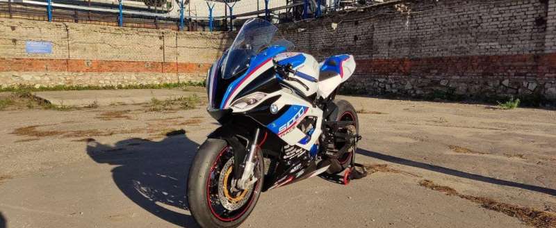 BMW S1000RR 2020 для трека