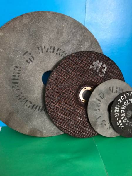 Круг отрезной вулканитовый и бакелитовый