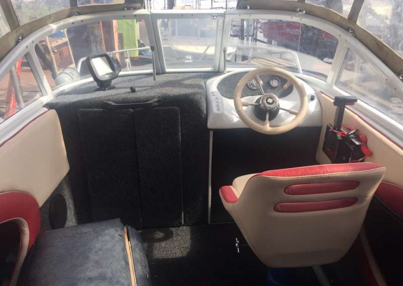 Финский Каютный Катер wafe-500