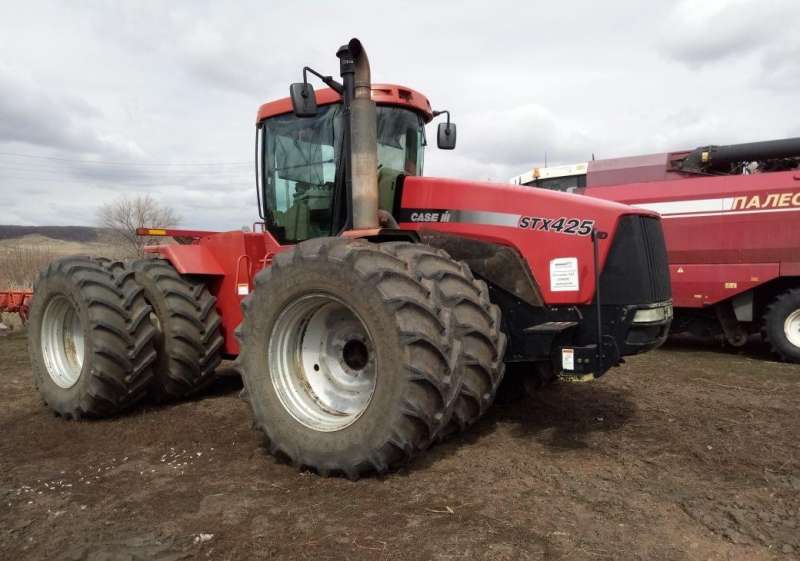 Трактор case STX 425