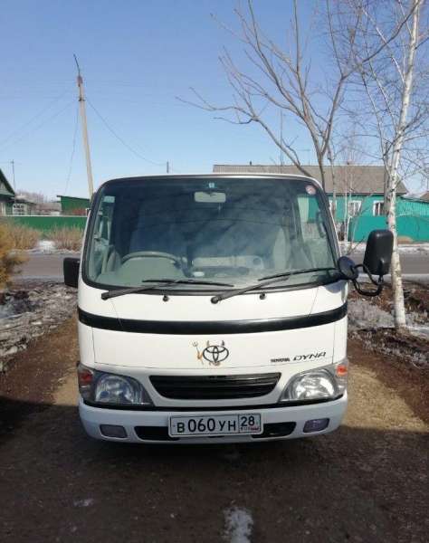 Продаётся toyota dyna 2004 год