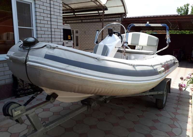 Моторная лодка "RIB-Kolibri 450"