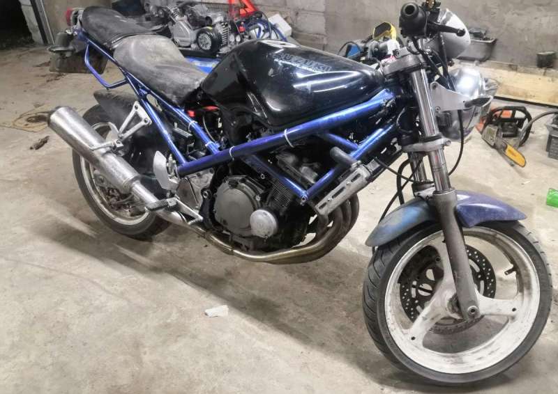 Suzuki gzf bandit 250