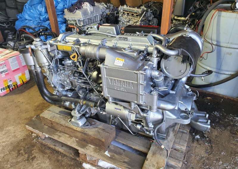 Стационарный мотор на катер Toyota 1HD-T yamaha SX