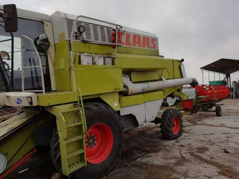 Комбайн claas mega 360, 370, зерновая жатка с тележкой