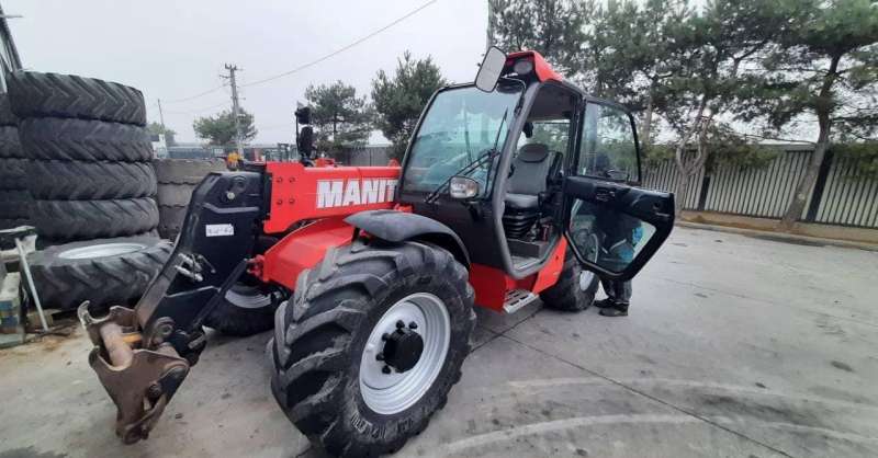 Телескопический погрузчик Manitou MLT 735-120 LSU, 2015