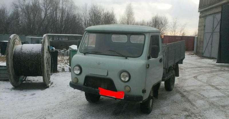 Продам УАЗ 3303