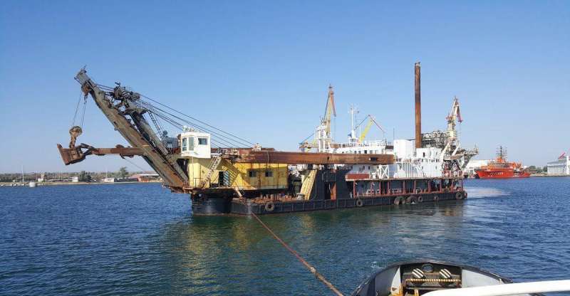 Земснаряд штанговый одноковшовый Подводник-1