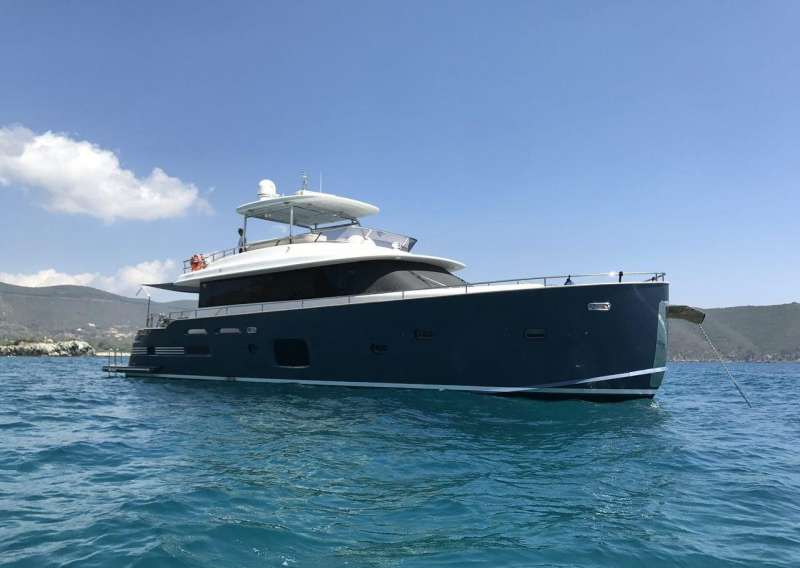 Azimut Magellano 76, 2015