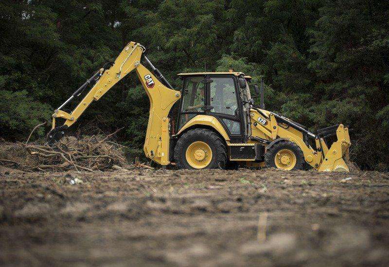 Экскаватор-погрузчик CAT 428, 2021