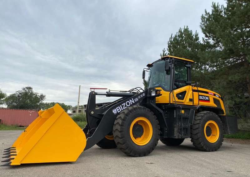 Фронтальный погрузчик BIZON 936, 2022