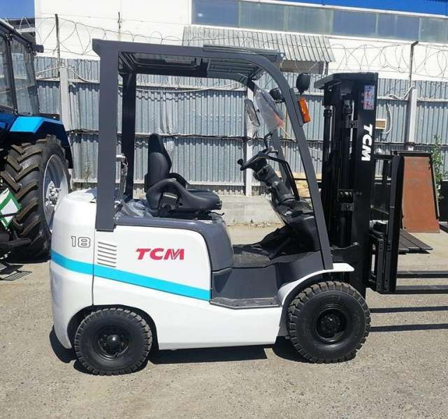 Вилочный погрузчик TCM FD18T13, 2022